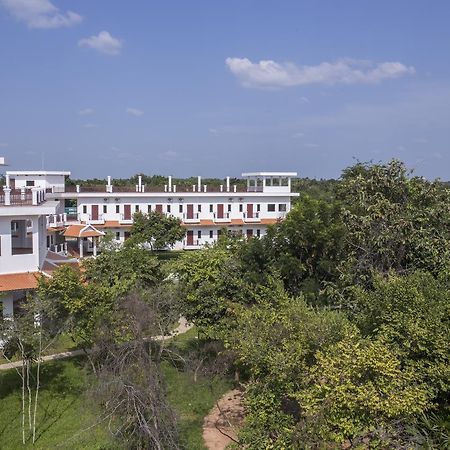 Samrith Hotel Kâmpóng Thum Eksteriør billede