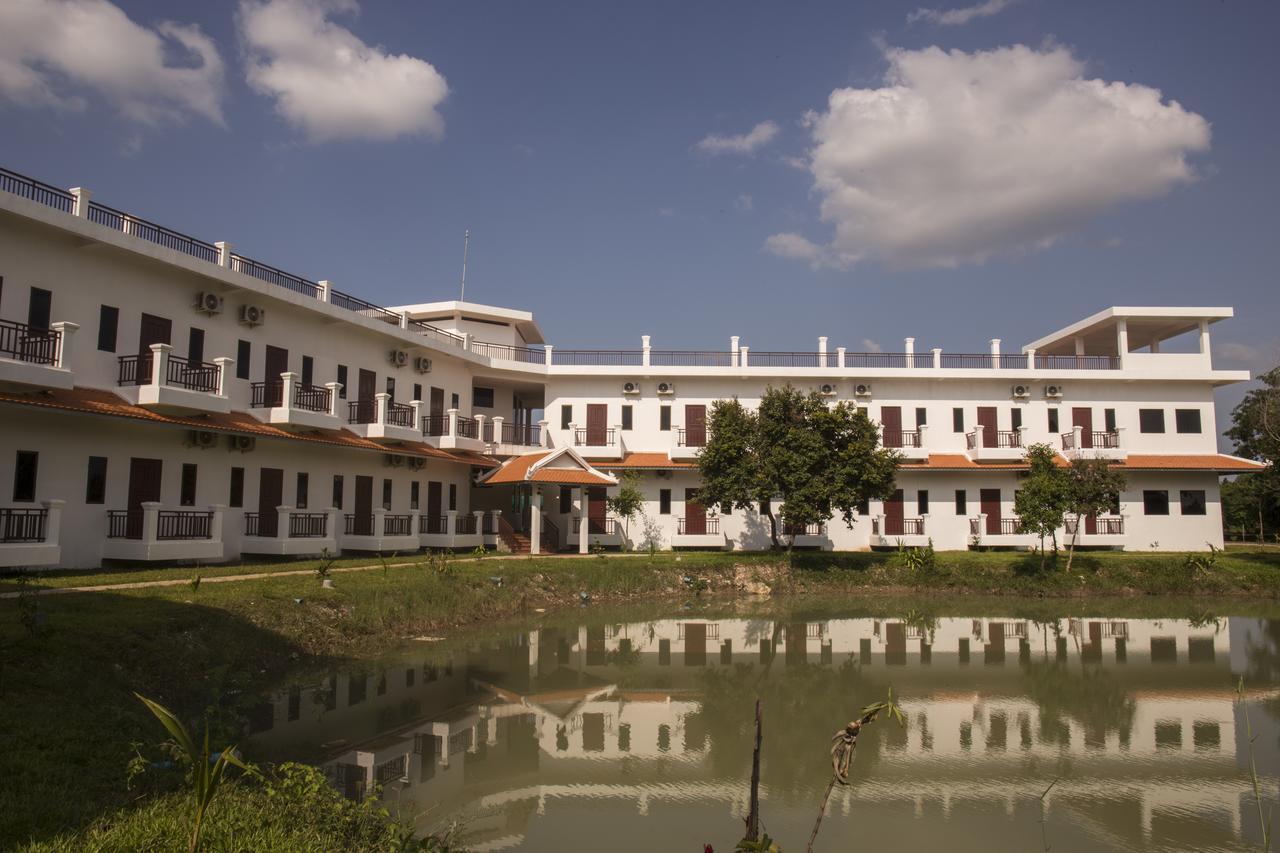 Samrith Hotel Kâmpóng Thum Eksteriør billede